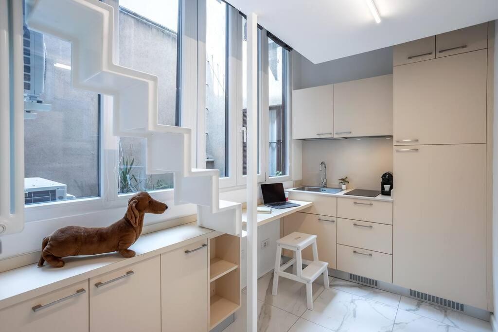 Duomo'S Nest - Central Mini-Apt Milan Bagian luar foto